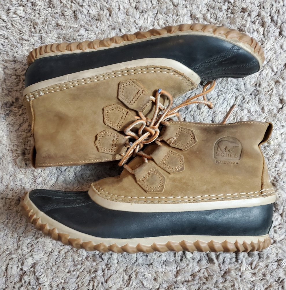 Sorel duck boots